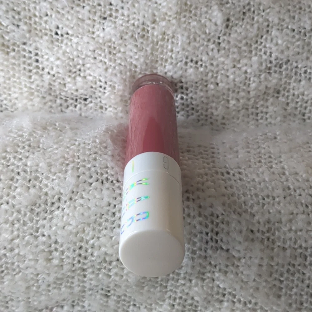 KAB Cosmetics Lip Gloss in Charming, 6g/0.2fl oz